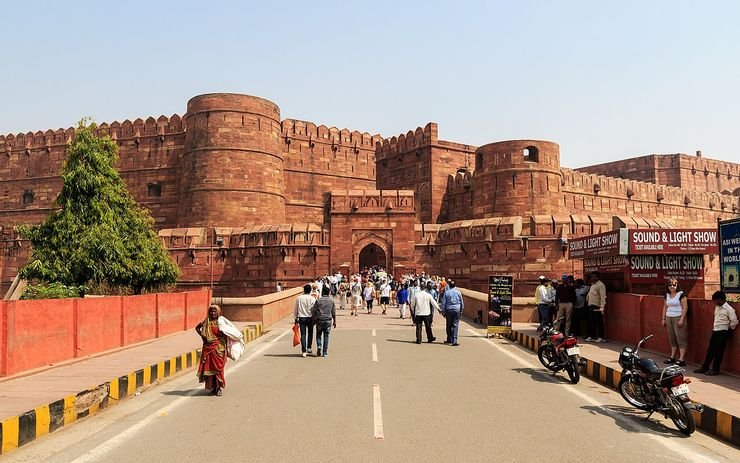 Bike Rental in Agra